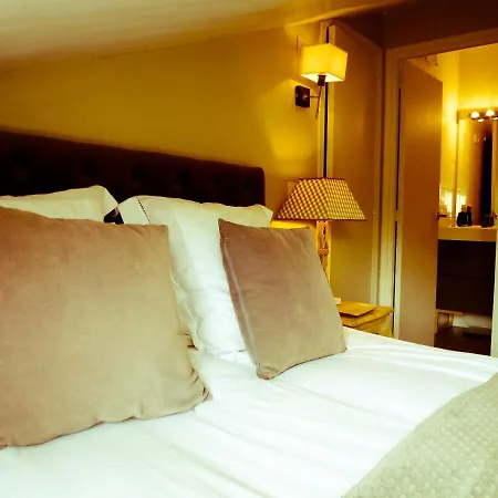 Inmobiliaria - Admite Mascotas Apartamento