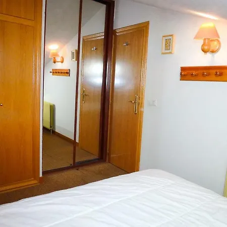 Apartamento Inmobiliaria - Admite Mascotas Formigal